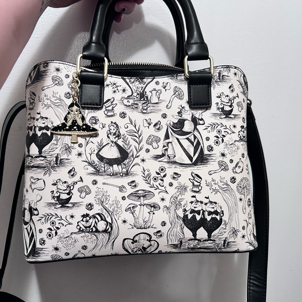 Alice in wonderland handbag